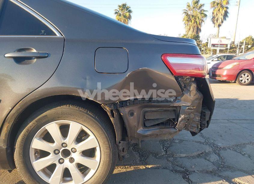 Photo 6 of 2007 Toyota Camry XLE (VIN 4T1BE46K17U636628)