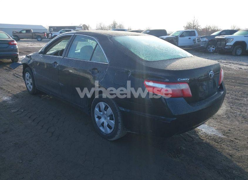 Photo 3 of 2007 Toyota Camry LE (VIN 4T1BE46K17U641229)