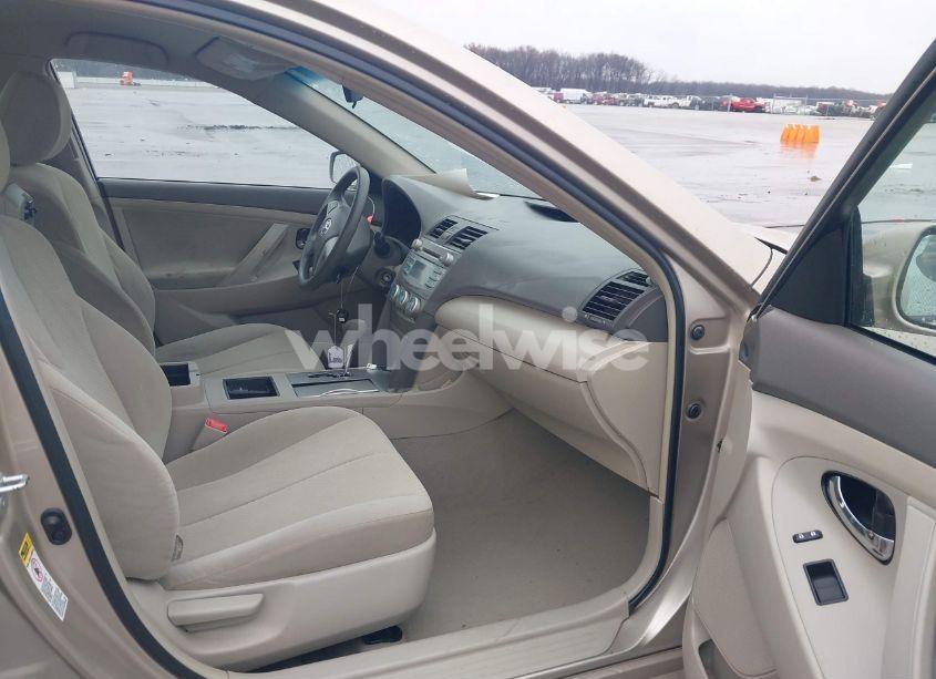 Photo 5 of 2007 Toyota Camry LE (VIN 4T1BE46K17U689331)