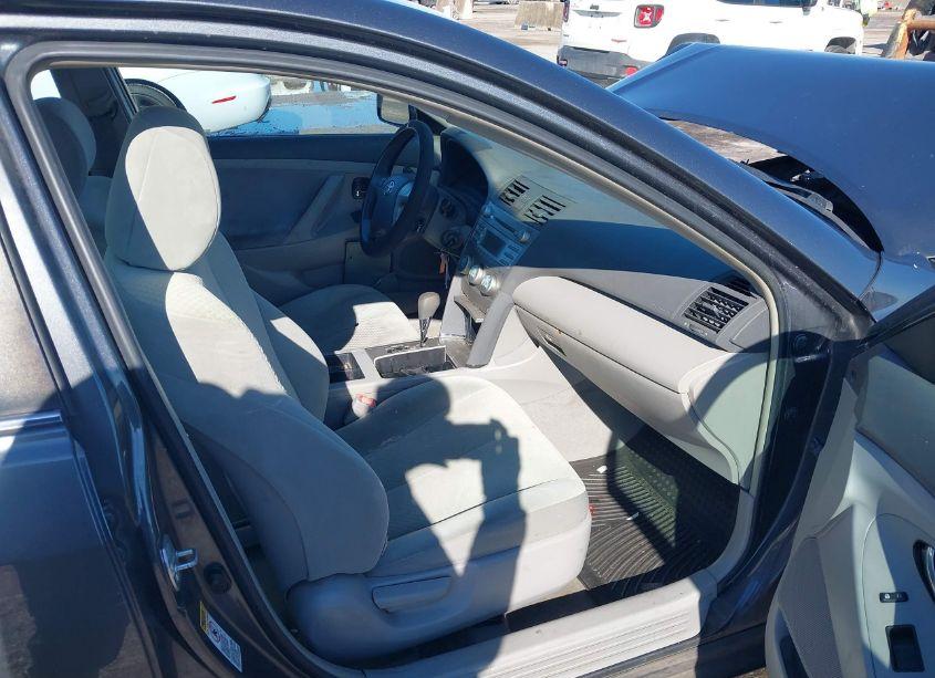 Photo 5 of 2007 Toyota Camry LE (VIN 4T1BE46K17U700361)