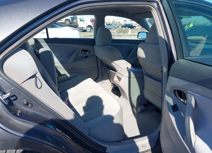 Photo 8 of 2007 Toyota Camry LE (VIN 4T1BE46K17U700361)