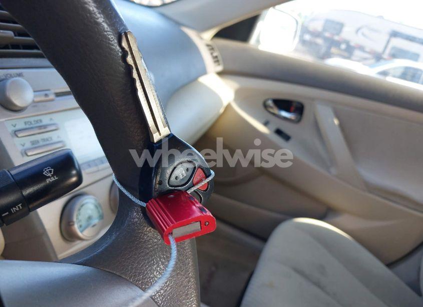 Photo 11 of 2007 Toyota Camry LE (VIN 4T1BE46K17U722943)