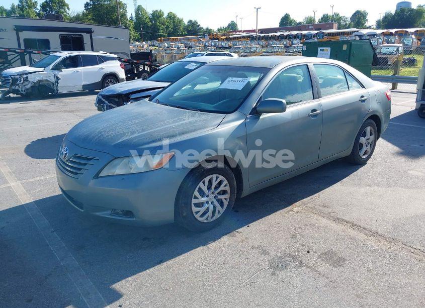 Photo 2 of 2007 Toyota Camry LE (VIN 4T1BE46K17U722943)
