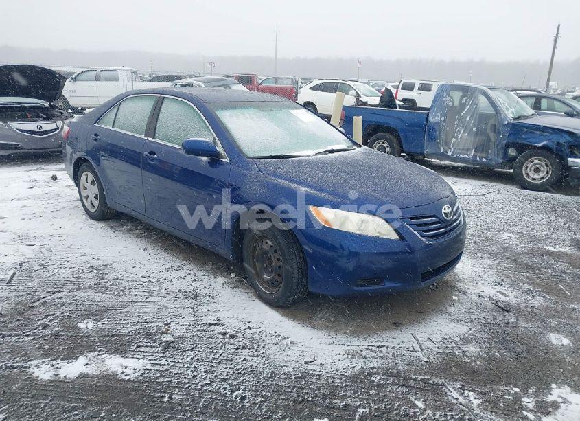 2008 Toyota Camry LE (VIN 4T1BE46K18U196315) main photo
