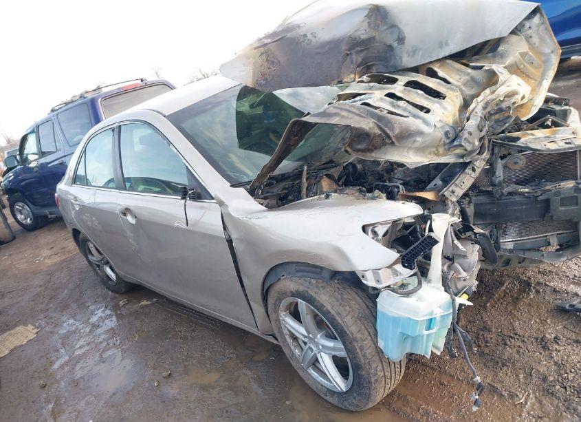 2008 Toyota Camry LE (VIN 4T1BE46K18U207362) main photo