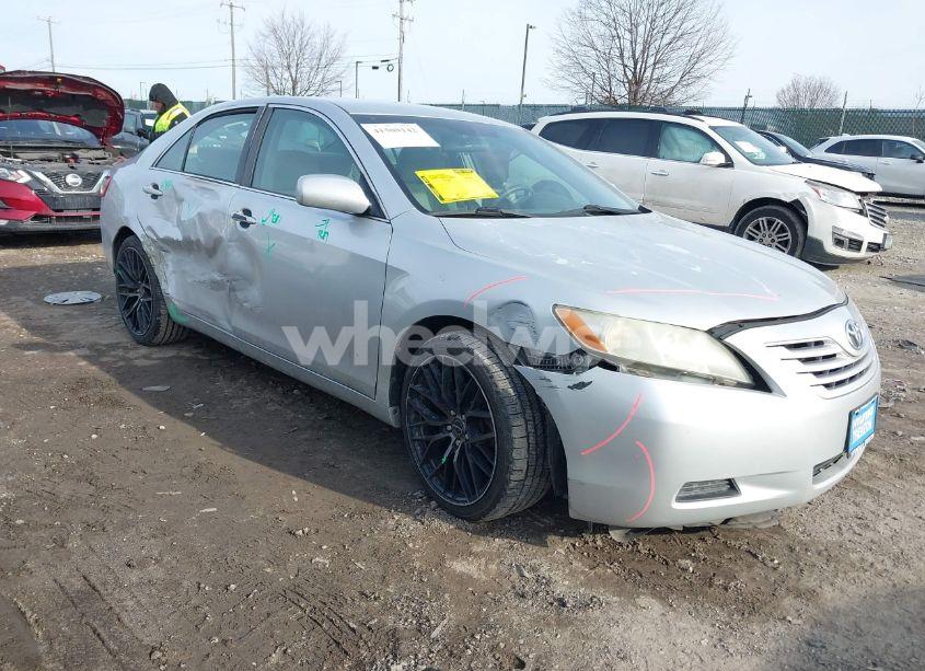 2008 Toyota Camry LE (VIN 4T1BE46K18U249367) main photo