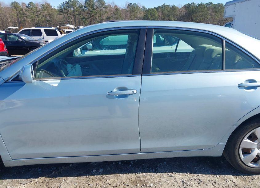 Photo 15 of 2008 Toyota Camry LE (VIN 4T1BE46K18U734575)