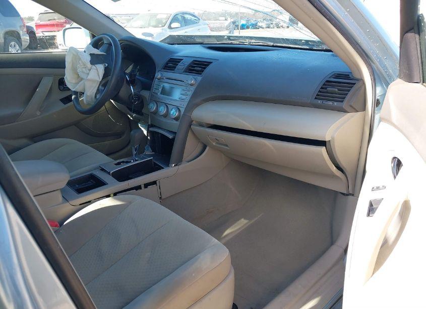 Photo 5 of 2008 Toyota Camry LE (VIN 4T1BE46K18U734575)