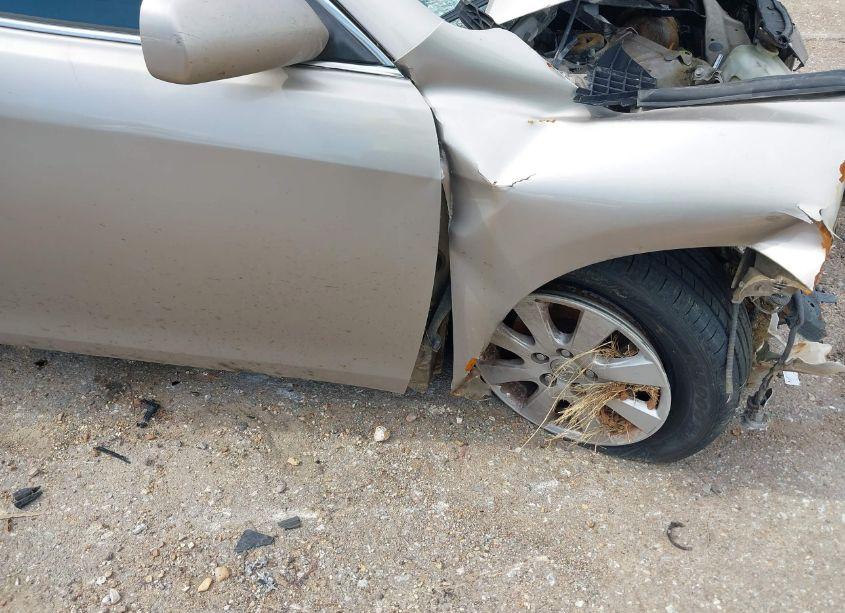 Photo 13 of 2008 Toyota Camry LE (VIN 4T1BE46K18U735726)