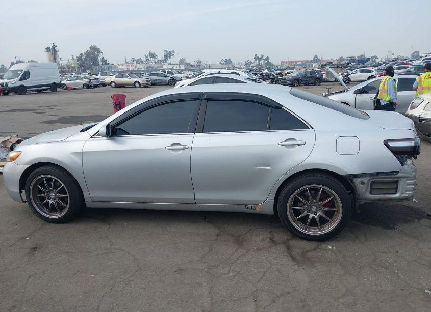 Photo 14 of 2008 Toyota Camry LE (VIN 4T1BE46K18U748850)