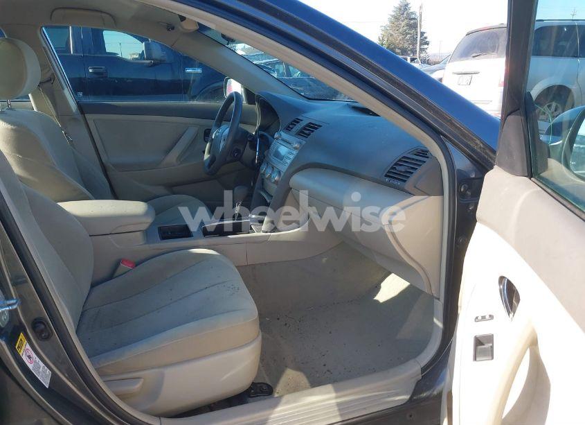 Photo 5 of 2008 Toyota Camry LE (VIN 4T1BE46K18U749674)