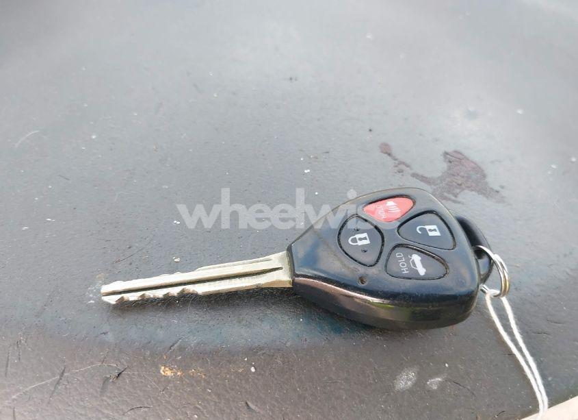 Photo 11 of 2008 Toyota Camry XLE (VIN 4T1BE46K18U752137)