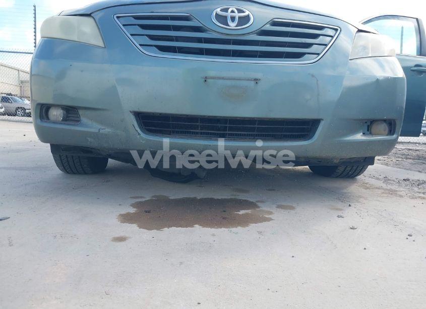 Photo 6 of 2008 Toyota Camry XLE (VIN 4T1BE46K18U752137)