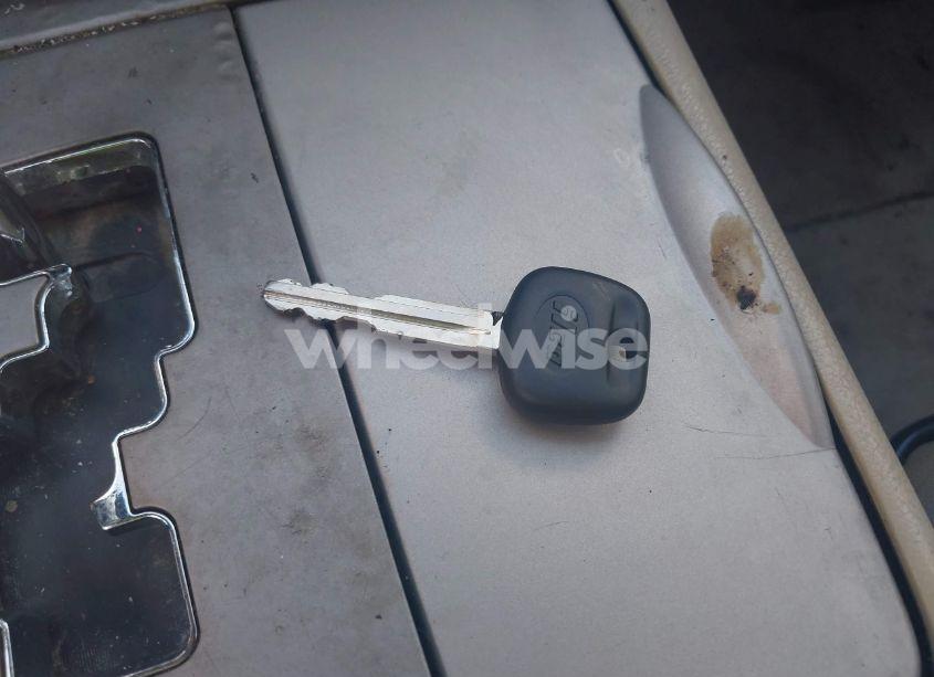 Photo 11 of 2008 Toyota Camry LE (VIN 4T1BE46K18U759928)