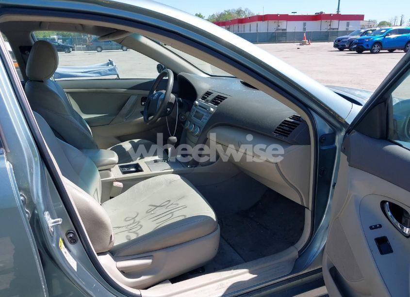 Photo 5 of 2008 Toyota Camry LE (VIN 4T1BE46K18U760223)
