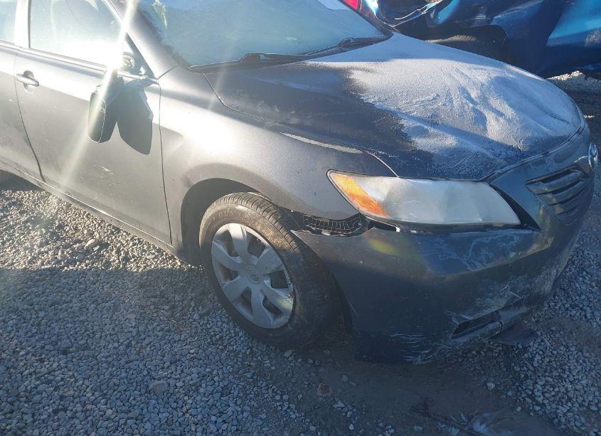 2008 Toyota Camry LE (VIN 4T1BE46K18U761730) main photo