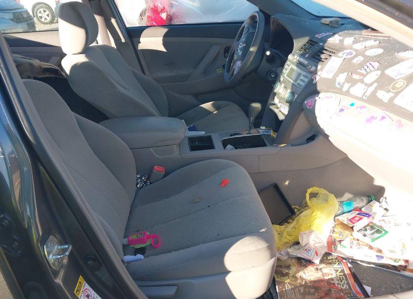 Photo 5 of 2008 Toyota Camry LE (VIN 4T1BE46K18U761730)