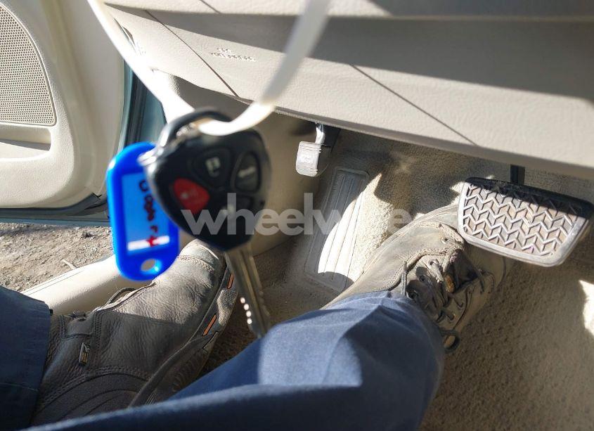 Photo 11 of 2008 Toyota Camry LE (VIN 4T1BE46K18U767284)