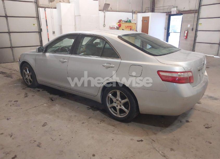 Photo 3 of 2009 Toyota Camry LE (VIN 4T1BE46K19U263495)