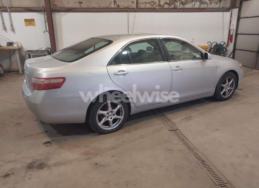 Photo 4 of 2009 Toyota Camry LE (VIN 4T1BE46K19U263495)