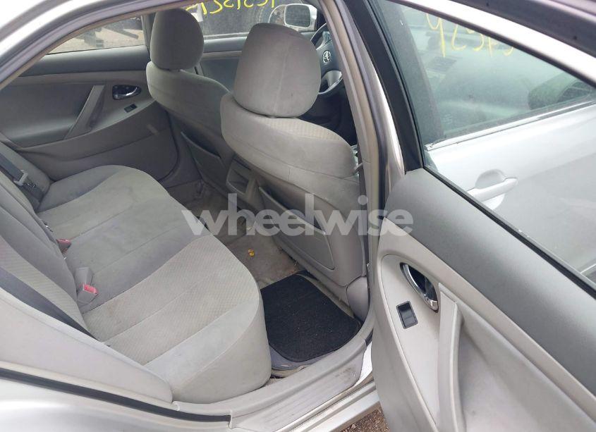 Photo 8 of 2009 Toyota Camry LE (VIN 4T1BE46K19U293368)