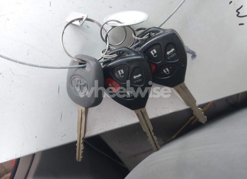 Photo 11 of 2009 Toyota Camry LE (VIN 4T1BE46K19U296822)