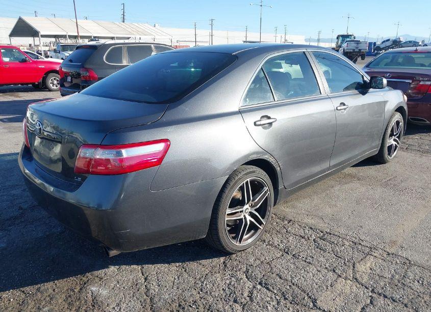 Photo 4 of 2009 Toyota Camry LE (VIN 4T1BE46K19U342147)