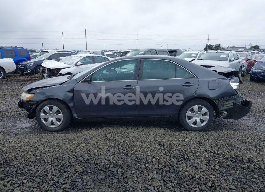 Photo 15 of 2009 Toyota Camry LE (VIN 4T1BE46K19U351611)