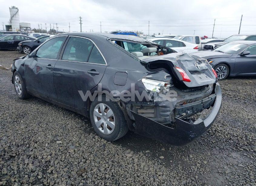 Photo 3 of 2009 Toyota Camry LE (VIN 4T1BE46K19U351611)