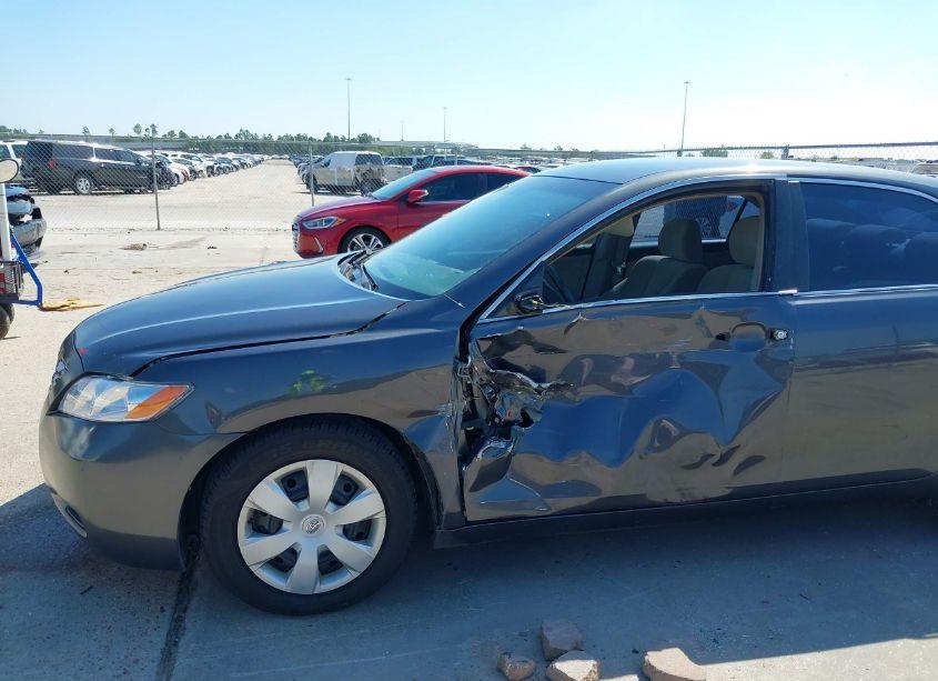 Photo 6 of 2009 Toyota Camry LE (VIN 4T1BE46K19U363158)