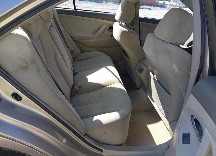 Photo 8 of 2009 Toyota Camry (VIN 4T1BE46K19U370143)