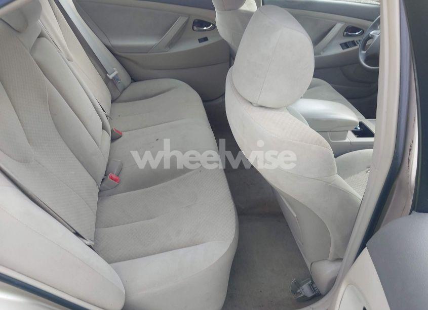 Photo 8 of 2009 Toyota Camry LE (VIN 4T1BE46K19U374550)