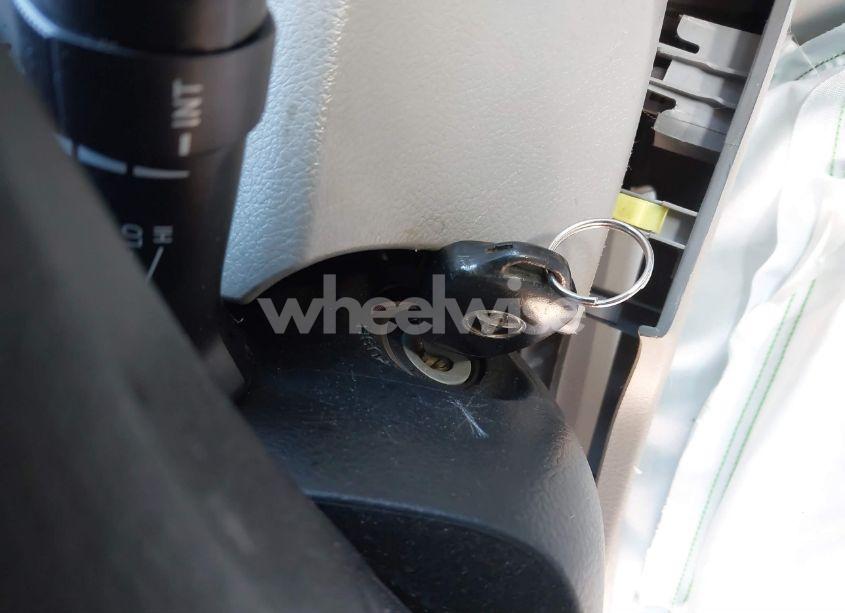 Photo 11 of 2009 Toyota Camry SE (VIN 4T1BE46K19U407983)