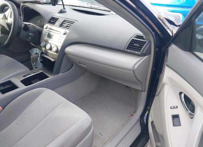 Photo 5 of 2009 Toyota Camry LE (VIN 4T1BE46K19U408776)