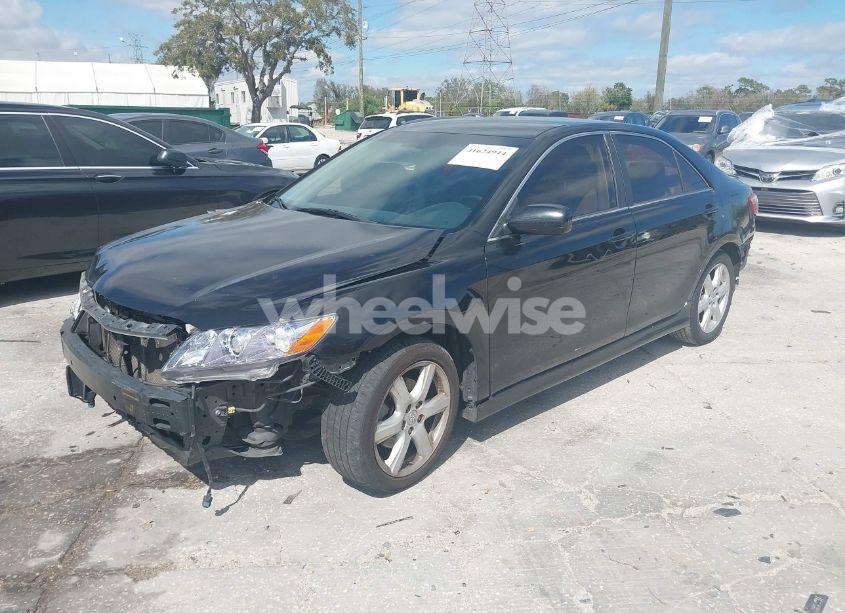 Photo 2 of 2009 Toyota Camry SE (VIN 4T1BE46K19U409247)