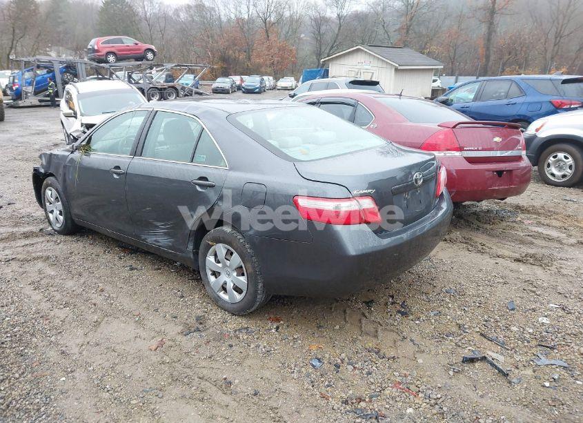 Photo 3 of 2009 Toyota Camry LE (VIN 4T1BE46K19U814010)