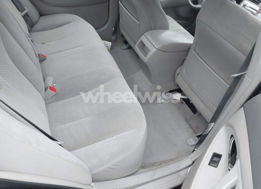 Photo 8 of 2009 Toyota Camry LE (VIN 4T1BE46K19U814010)