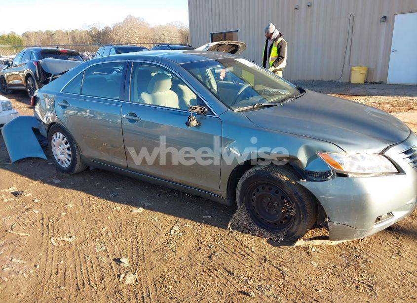 2009 Toyota Camry LE (VIN 4T1BE46K19U852224) main photo