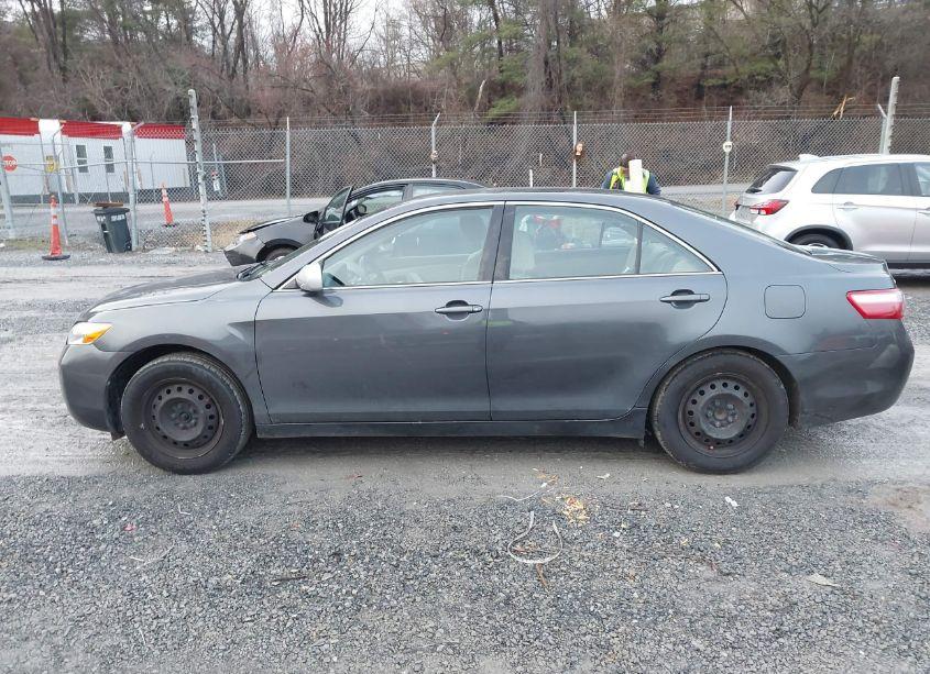 Photo 14 of 2009 Toyota Camry LE (VIN 4T1BE46K19U879746)