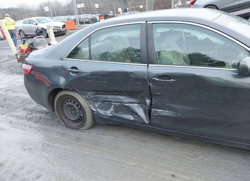 Photo 6 of 2009 Toyota Camry LE (VIN 4T1BE46K19U879746)