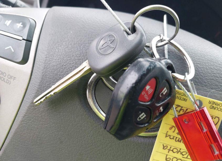 Photo 11 of 2009 Toyota Camry LE (VIN 4T1BE46K19U885420)