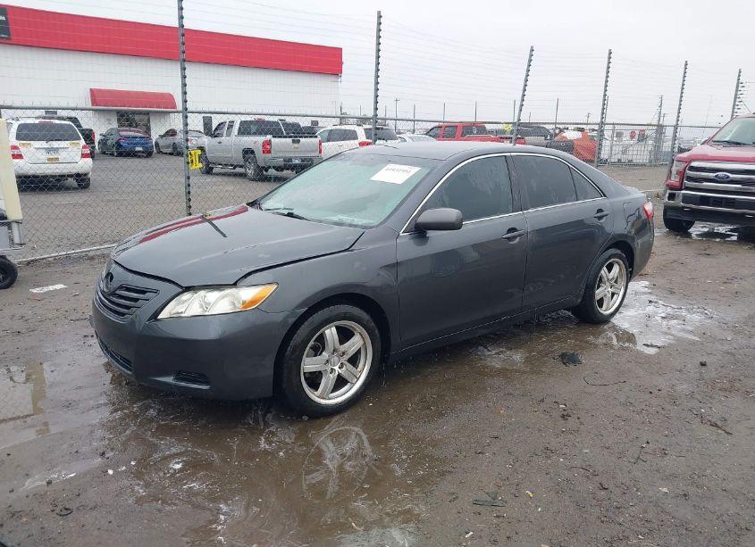 Photo 2 of 2009 Toyota Camry LE (VIN 4T1BE46K19U885420)