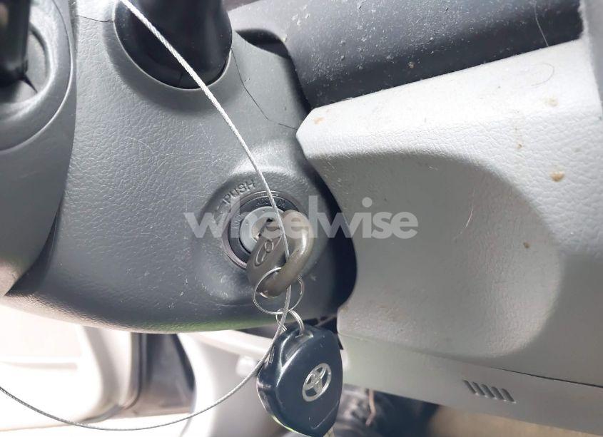 Photo 11 of 2009 Toyota Camry LE (VIN 4T1BE46K19U892268)