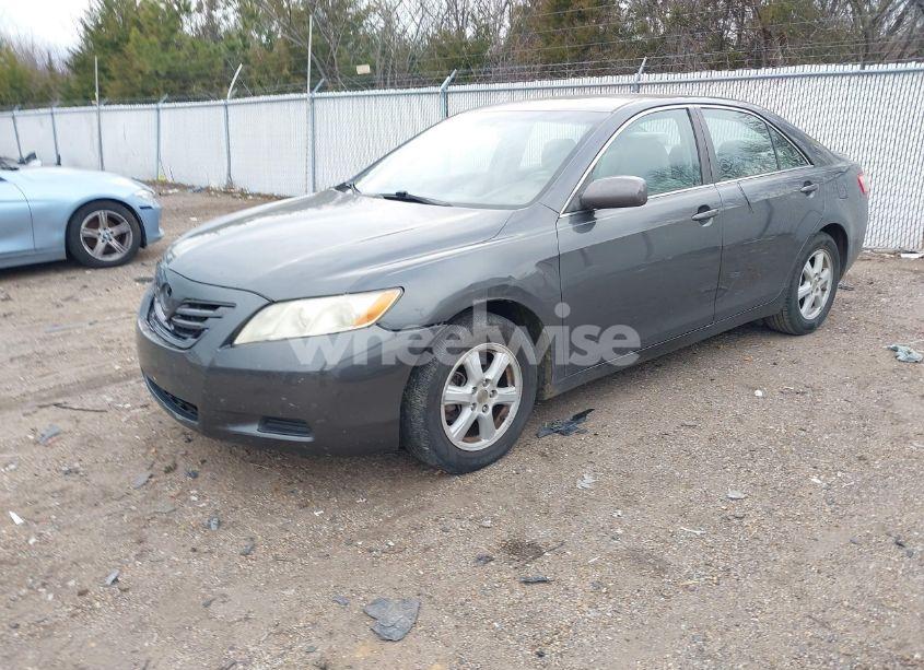 Photo 2 of 2009 Toyota Camry LE (VIN 4T1BE46K19U892268)