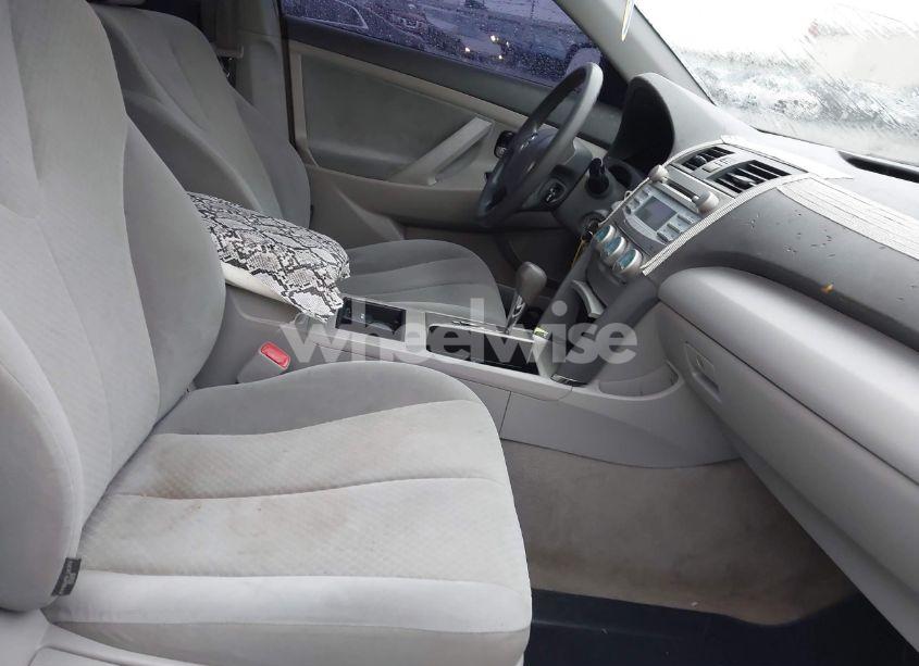 Photo 5 of 2009 Toyota Camry LE (VIN 4T1BE46K19U899334)