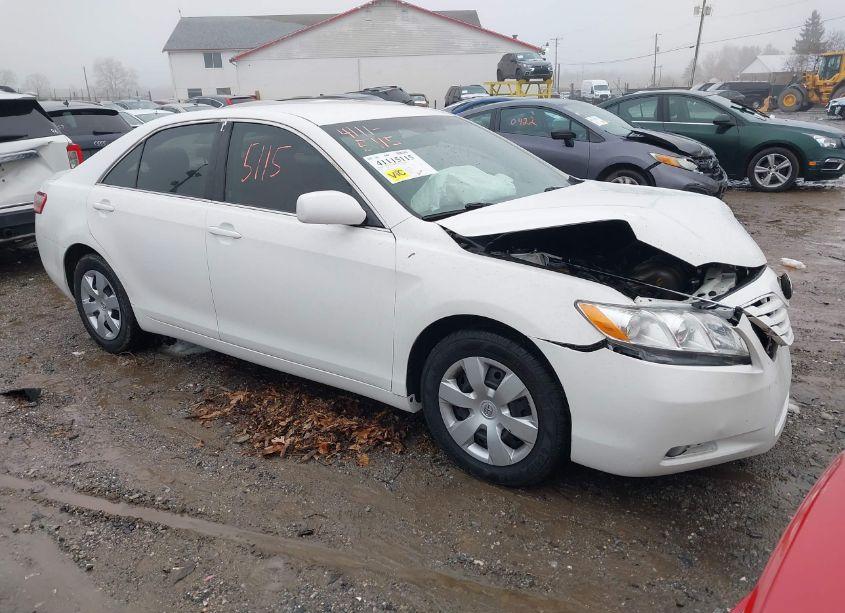 2009 Toyota Camry LE (VIN 4T1BE46K19U908811) main photo