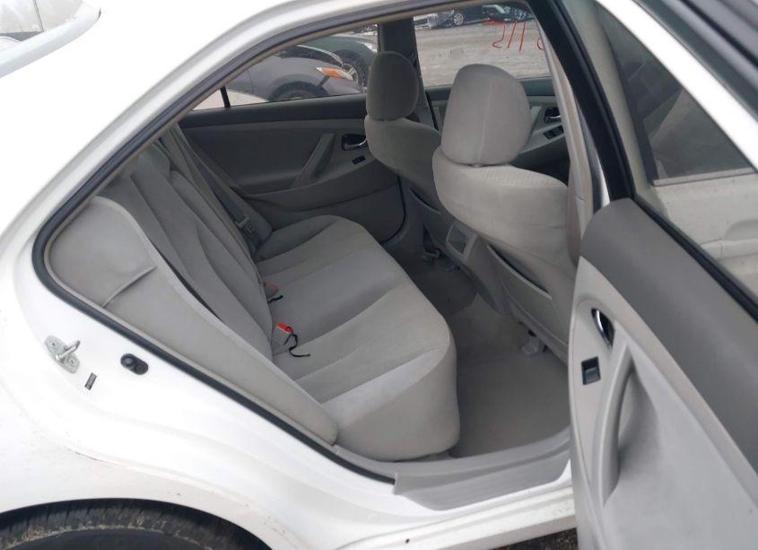 Photo 8 of 2009 Toyota Camry LE (VIN 4T1BE46K19U908811)