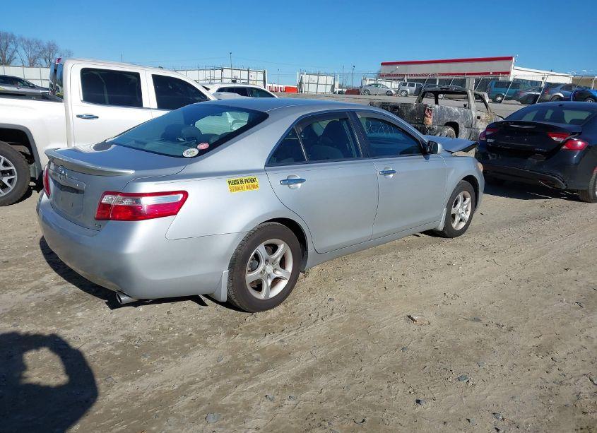 Photo 4 of 2007 Toyota Camry LE (VIN 4T1BE46K27U030884)