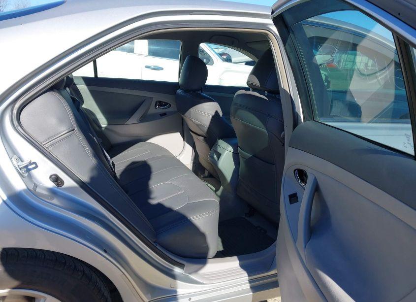 Photo 8 of 2007 Toyota Camry LE (VIN 4T1BE46K27U030884)