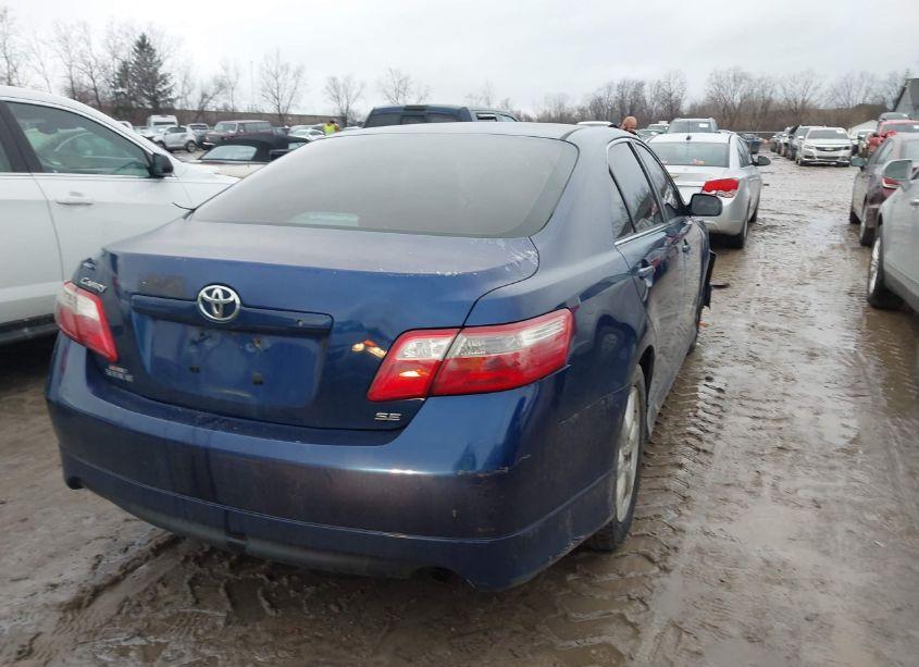 Photo 4 of 2007 Toyota Camry SE (VIN 4T1BE46K27U037415)